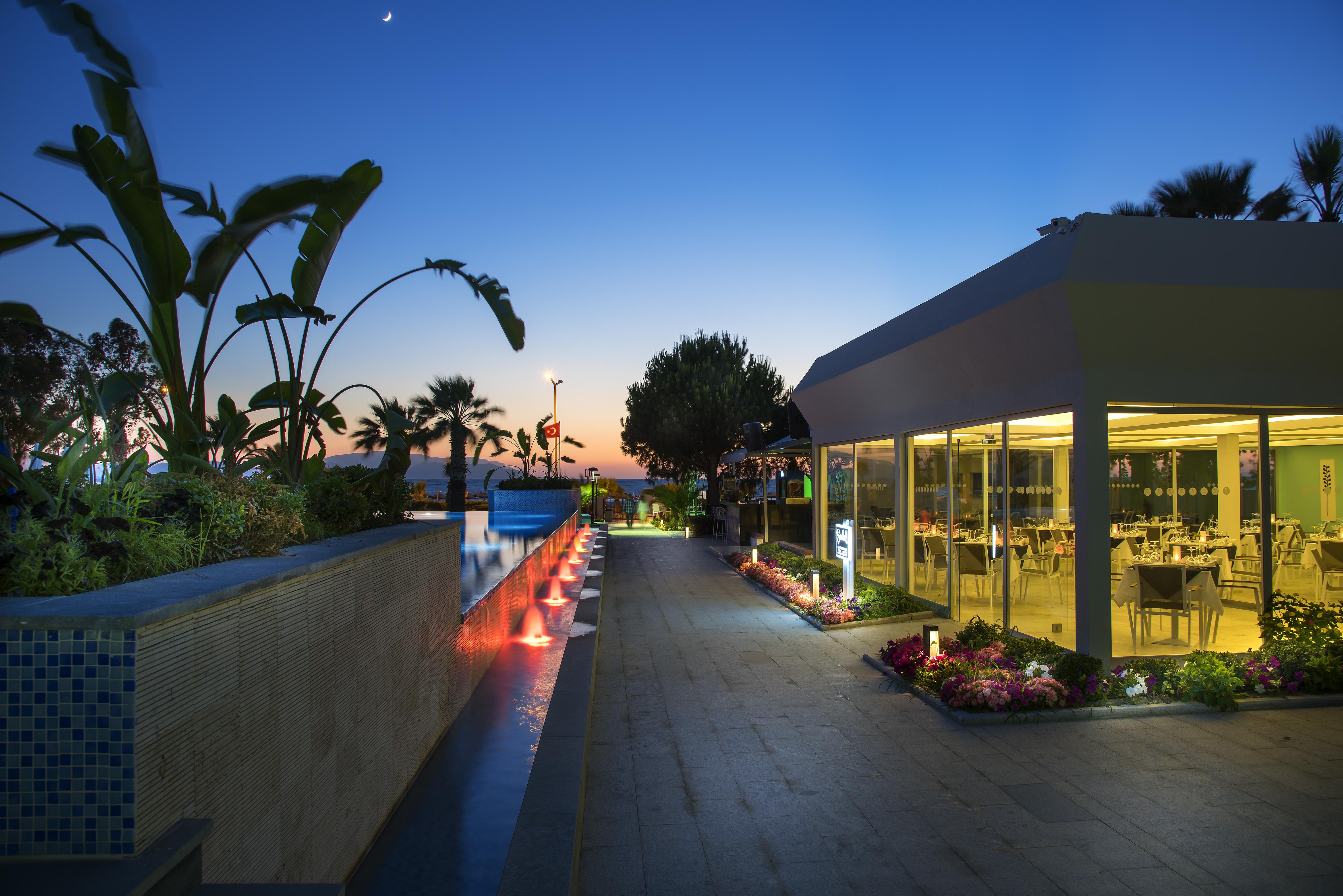 דבוטלאר Flora Garden Ephesus Kusadasi מראה חיצוני תמונה