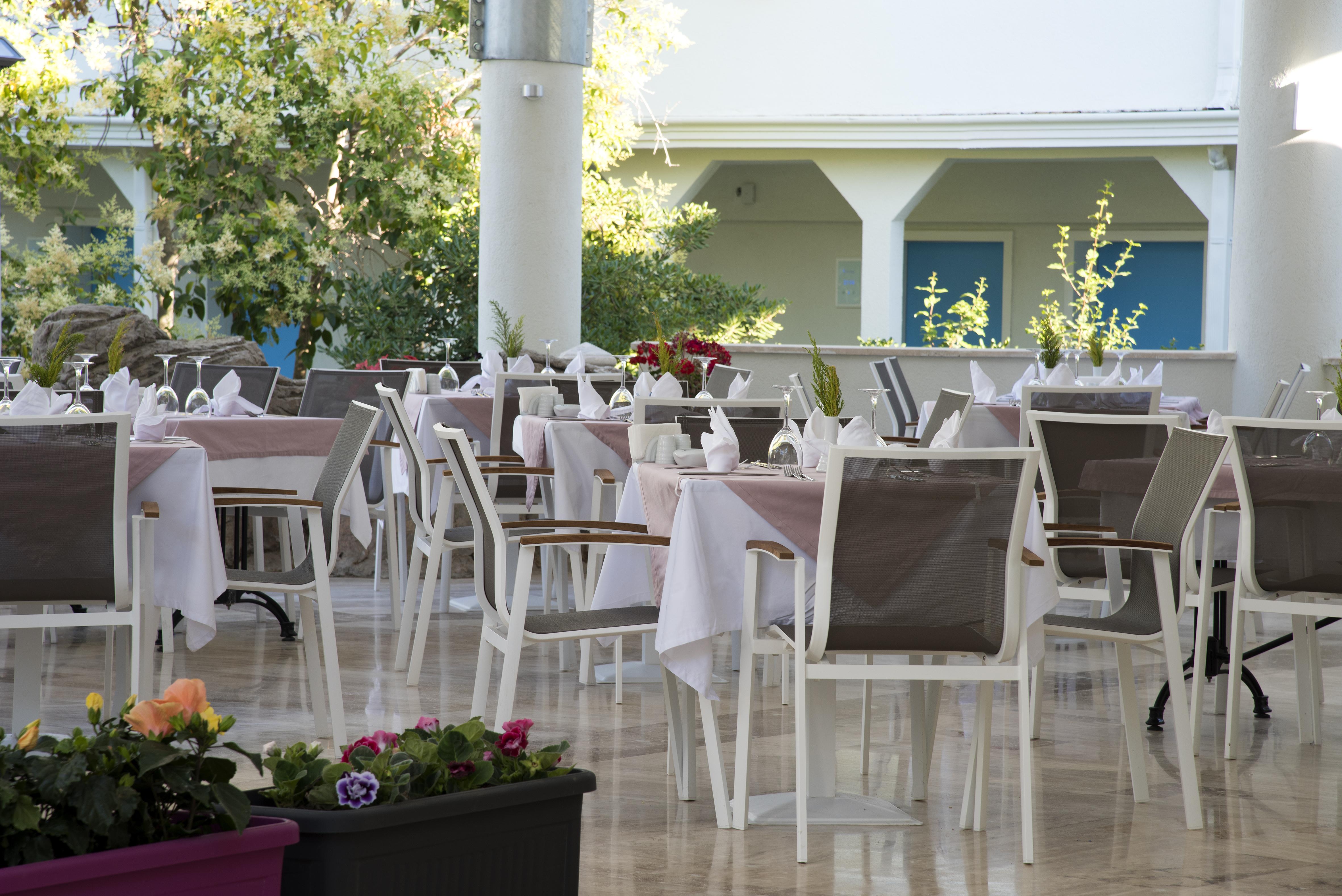 דבוטלאר Flora Garden Ephesus Kusadasi מראה חיצוני תמונה